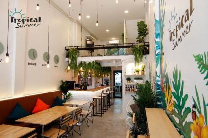 Tropical Summer Cafe & Hostel - image 9