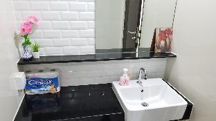 Siam Pratunam Modern 1BR 5minBTS Pool Private Lift - main image