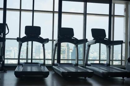 Rooftop pool gym  luxury cozy condo near BTS 375 - image 17