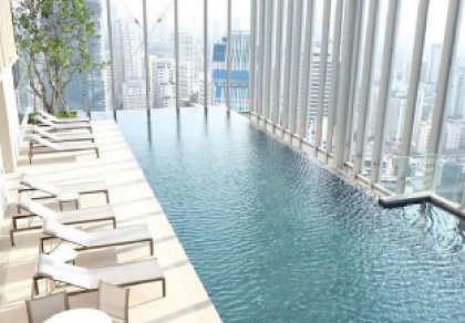 Top Skyline Infinity PoolBangkok City Center  - image 2