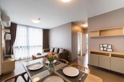 Stylish 2-Bedroom Suite Bangkok Sukhumvit 22