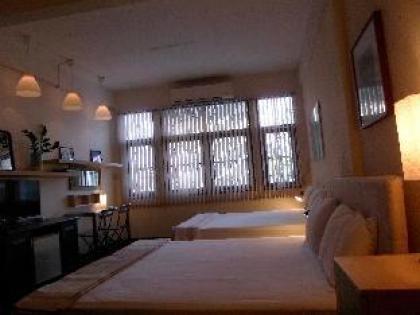 Two large rooms for ten people in Chatuchak area - image 8