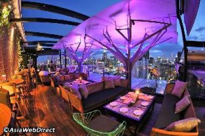 Asok BTS/MRT Terminal 21 Luxury 2BR/2Bath 6 PAX - image 17