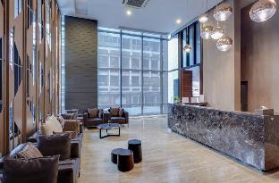 Asok BTS/MRT Terminal 21 Luxury 2BR/2Bath 6 PAX - image 5