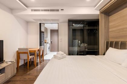 LUXURY CENTRAL 5mins walk to BTS Asok!max2ppl!(64) - image 11