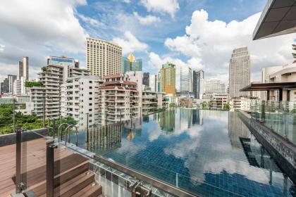 LUXURY CENTRAL 5mins walk to BTS Asok!max2ppl!(64) - image 8