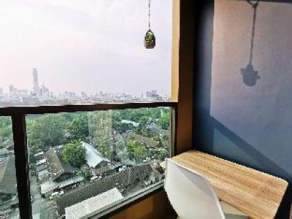 Oxygen III City Landmark View One-Bedroom Bangkok 