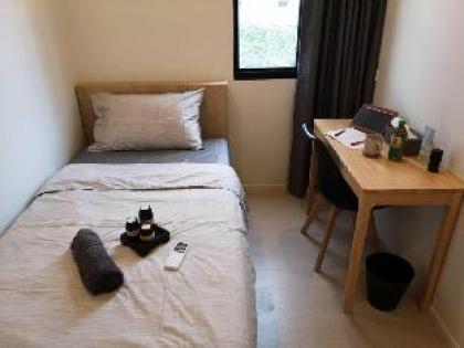 StaycationBKK Huai Khwang MRT 5 mins! 2 Bedrooms! - image 19