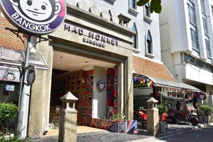 Mad Monkey Hostel Bangkok @ Rambuttri Village Khaosan Area - image 5