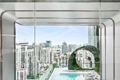 Luxury beautiful 1 bed apt3-min walk to sky train - image 10