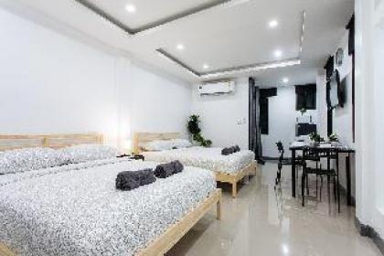 P2 Silom Large 2beds full kitchen WIFI 4-6pax - image 15