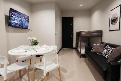 S3 Silom central large room full kitchen WIFI - image 13