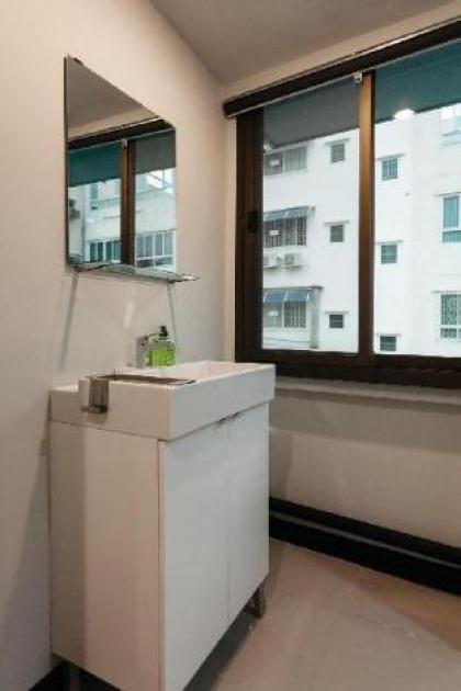 S3 Silom central large room full kitchen WIFI - image 9