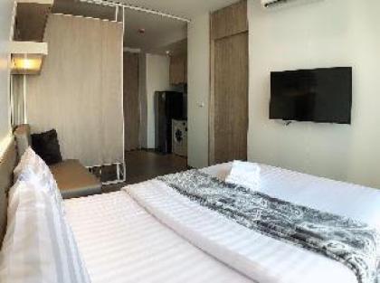 Hidden Gem Cozy private bedroom near Bts Phomphong - image 18