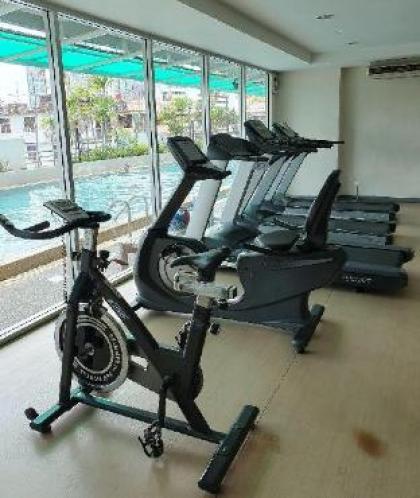 2BR Pool view Near BTS/ Asiatique Ferris Wheel - image 11