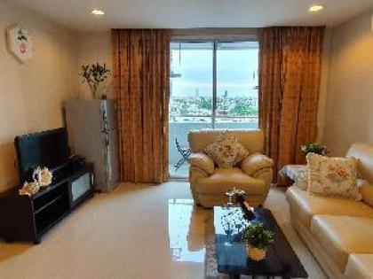 2BR Pool view Near BTS/ Asiatique Ferris Wheel - image 9