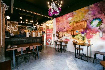 OYO 568 Art Hotel Hua Lamphong - image 3