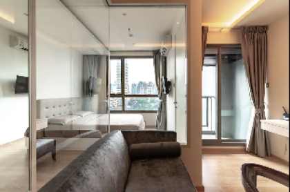 Luxury apartment Amazing Rooftop pool Centre. - image 10