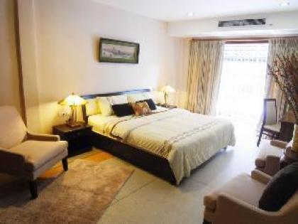 Four Bed4 BathConcept HouseFree Airport Pick Up