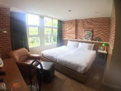 Ekamai3Bed4BathLiving RoomFree Airport Pick Up - image 10