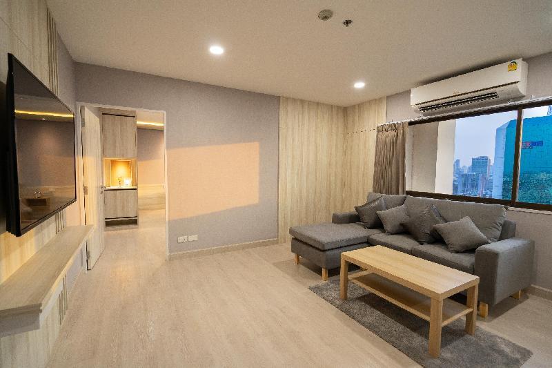 Brand new 70 SQM room -Only one step from BTS Ari - image 2