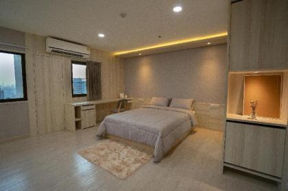 Brand new 35SQM Studio-Room -One Step From BTS Ari - image 9