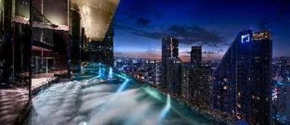 Rooftop Infinity Sky Pool  Near to Central World - image 5