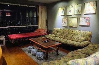 Boutique 2BR: Soi 1310 mins from BTS Nana station - image 11