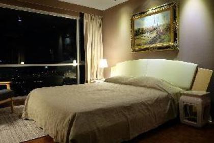 Boutique 2BR: Soi 1310 mins from BTS Nana station - image 13