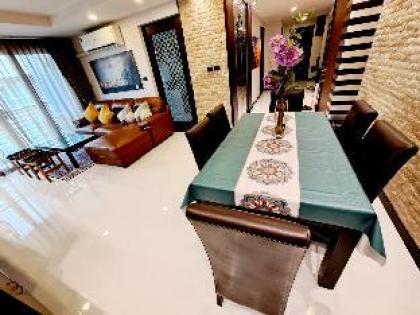 Entire house - 8th Floor 2brs Penthouse 700m Walk To Ekkamai Bts - image 20