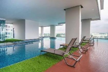 Staycation]Private Luxury Condo near BTS @Sathorn - image 15