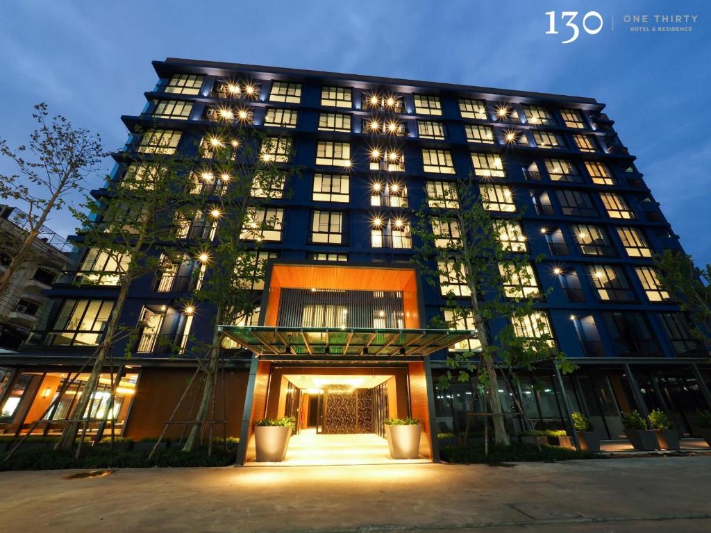 130 Hotel & Residence Bangkok - main image