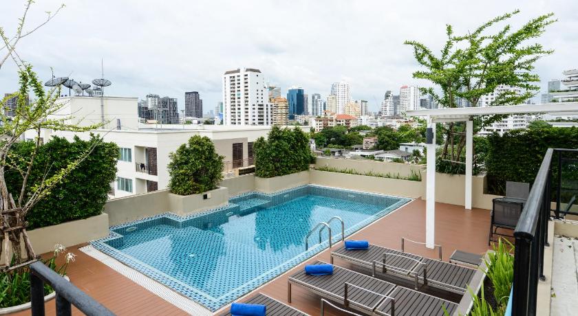 Ramada by Wyndham Bangkok Ten Ekamai Residences - image 7