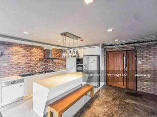 For rent!! 180 sqm. Cheapest Penthouse in Bangkok - main image