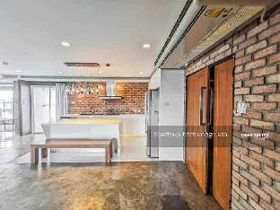 For rent!! 180 sqm. Cheapest Penthouse in Bangkok - image 4