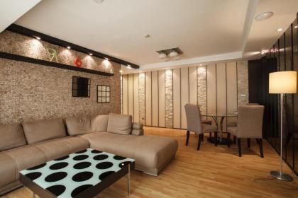 2A-2 Bedrooms3Bathrooms Downtown Bangkok Near Mrtbts