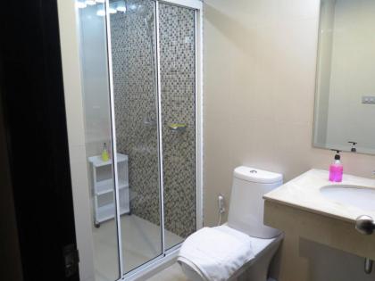 2A-2 Bedrooms3Bathrooms Downtown Bangkok Near Mrtbts - image 2