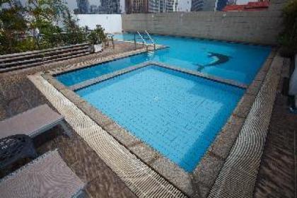 Entire house - 3A-2 Bedrooms Ensuite3 Baths Downtown Bangkok - image 3