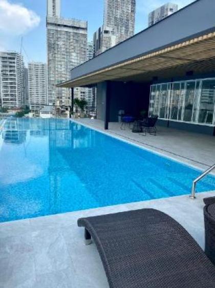 Modern 1-bedroom on Sukhumvit nearby conveniences - image 18