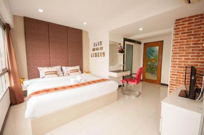 Baan Sabai Rama IV Apartment - image 20