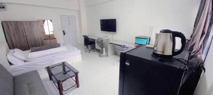 Namchok condo TowerB near BTS/MRT Yeak Lamsali Bangkok