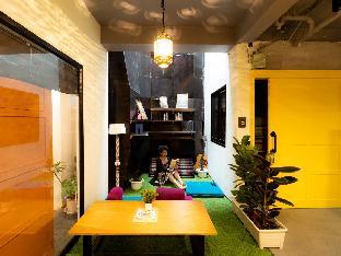 Khaosan Social Capsule Hostel - image 3