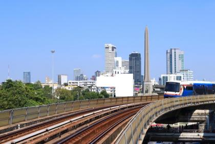 paradise in bangkok - image 6