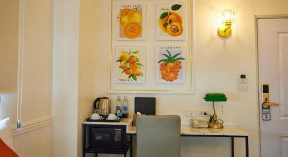 Rose Apple Hotel - image 12