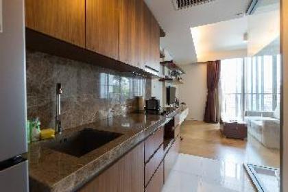 Entire house - 5 stars 1 BedroomTub BathShower Bangkok Downtown Near Emquartier Shopping Mall - image 15