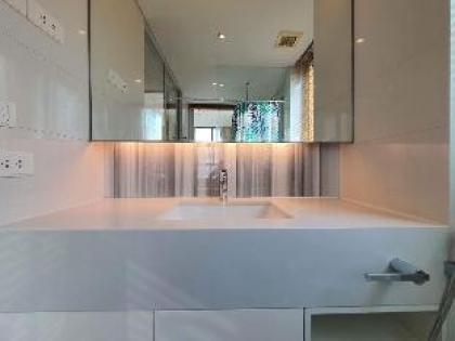 Luxury 1BR Condo near Thong Lo BTS pet friendly - image 13