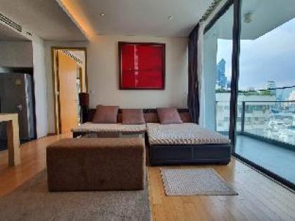 Luxury 1BR Condo near Thong Lo BTS pet friendly - image 6