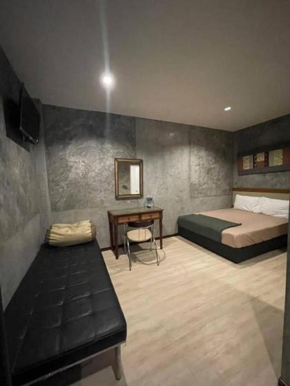 Atroom Hostel - image 18