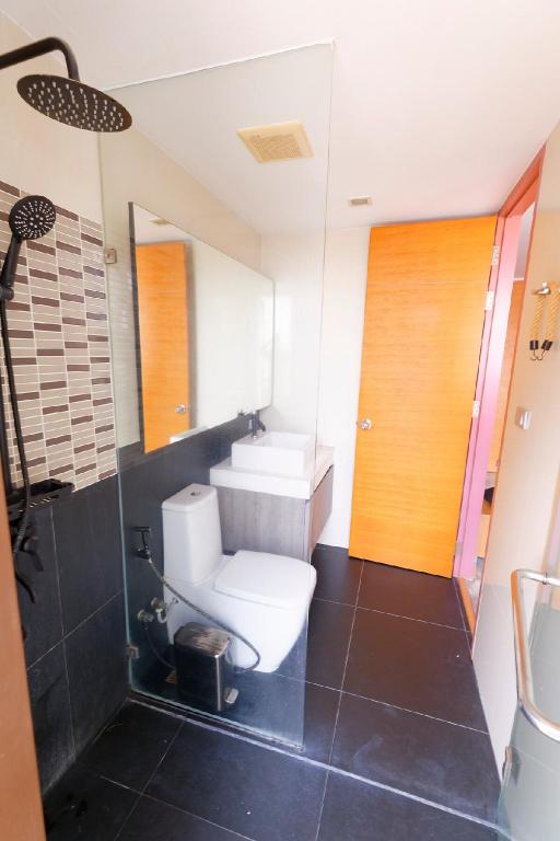 Studio 28sqm - Sukhumvit 16 Asok - image 7