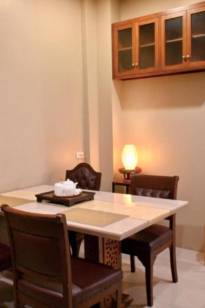 Cozy 3 Bedroom Townhouse 2 min BTS Onnut Sukhumvit - image 9